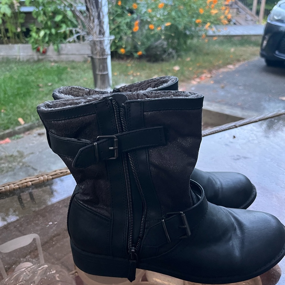 Steve Madden Black Winter Ankle Boots